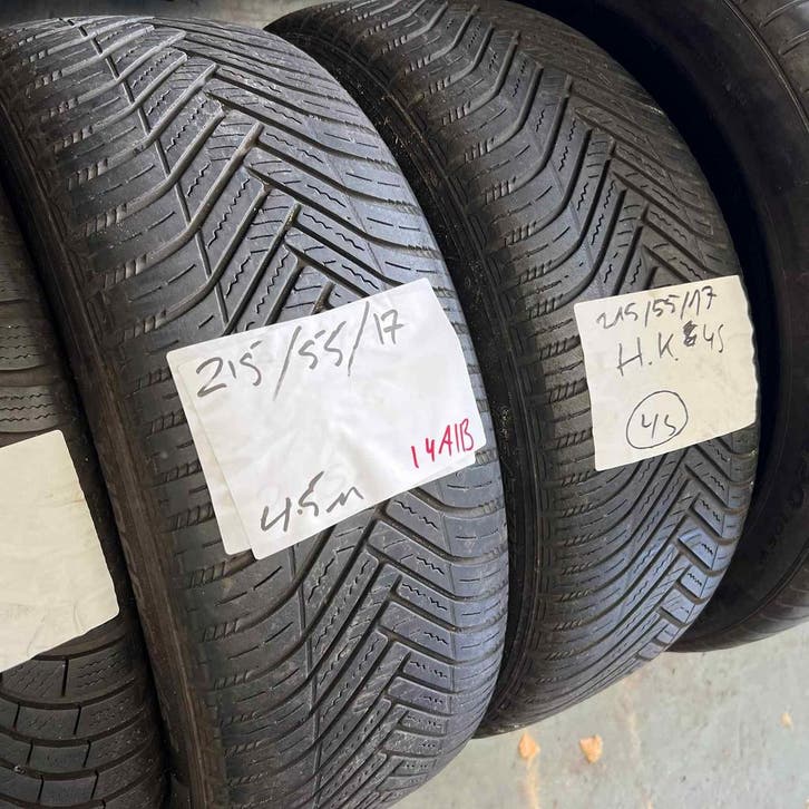 2 x Hankook Kinergy 4S 215-55-17 4 Seizoenbanden 4,5mm, Auto-onderdelen, Banden en Velgen, 17 inch, All Season, 215 mm, Personenwagen