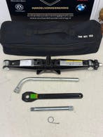 VW Transporter T5/T6 bj.2014 Krikset+tas compleet 7N0601703