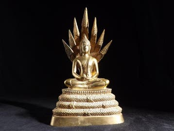 Boeddha op Naga (Zonder minimumprijs)