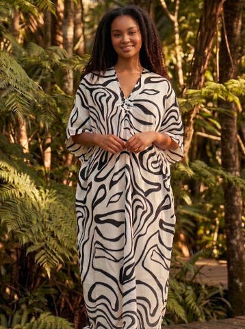 Boho rayon kaftan jurk - Wit Zwart Desert Lines, Ophalen of Verzenden, Nieuw