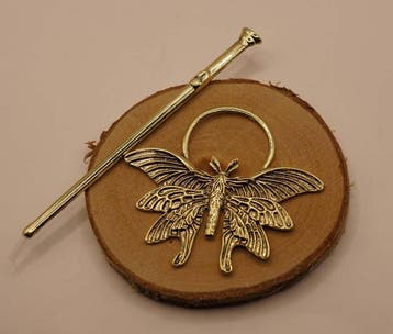 Haarspeld met stokje vlinder in de kleur goud, Verzenden, Nieuw, Haarspeld