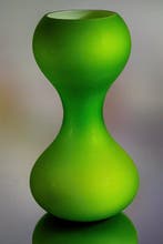 Carlo Moretti - Vaas - Groen vaasobject - hoogte 21,5 cm -, Antiek en Kunst