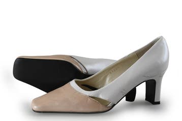 Brenda Pumps in maat 35½ Wit, Kleding | Dames, Schoenen, Pumps, Brenda, Verzenden, Wit