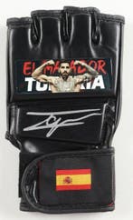 UFC - Ilia Topuria - Autograph Glove, Nieuw