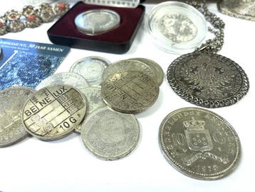 Zilveren munten sieraden guldens verkopen Tieman Juweliers, Gebruikt, Zilver, Zilver
