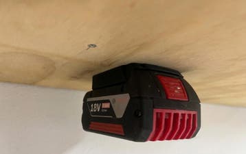 MountPro™ Accu houder Geschikt voor Bosch 18V Li-Ion – W..., Doe-het-zelf en Verbouw, Nieuw
