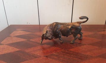 P. Chenet - Beeld, stier - 7 cm - Brons