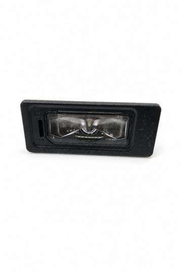 Originele kentekenverlichting, vanaf modeljaar 2016, Auto-onderdelen, Ophalen of Verzenden, Nieuw, Seat