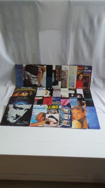 Various Artists/Bands in 1980s - 30 x 7 Singles feat., Cd's en Dvd's, Nieuw in verpakking
