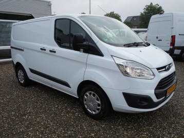 Ford Transit Custom 2.0 TDCI 130PK L1 Airco Camera Trekhaak, Stof, Gebruikt, Euro 6, Wit