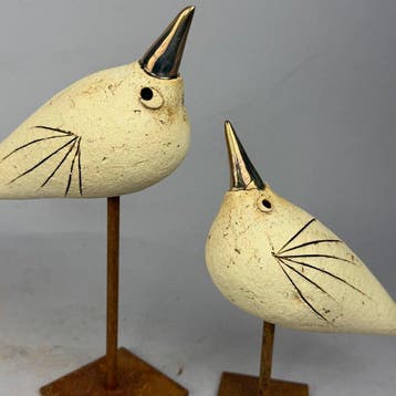 Ewa Budzowska - sculptuur, 2 BIRDS - 20 cm - Meerschuim,