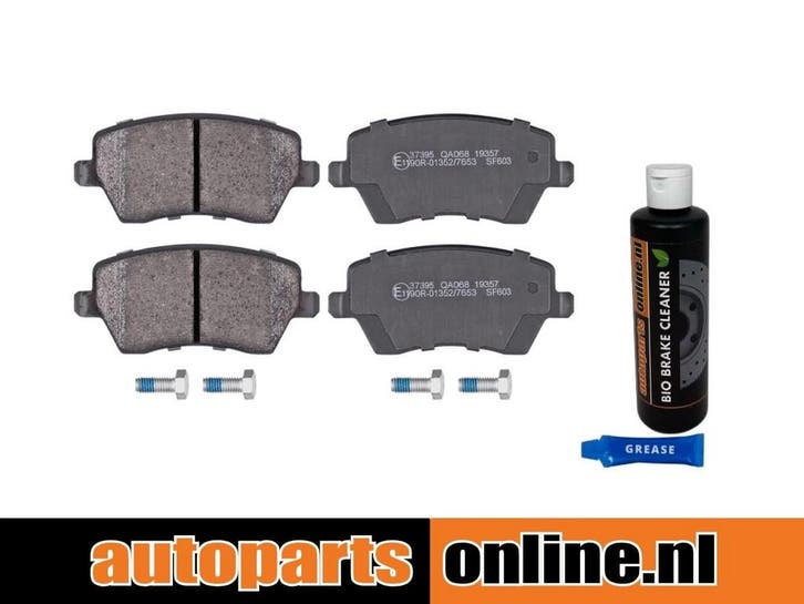 Remblokken set Nissan Terrano voorzijde, Auto-onderdelen, Besturing, Nieuw, Nissan, Verzenden
