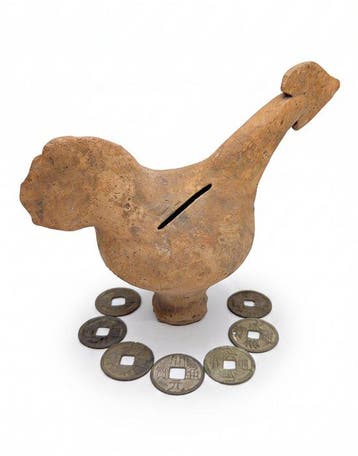 Azië. Authentic 12th-15th Century Terracotta Bird Bank with