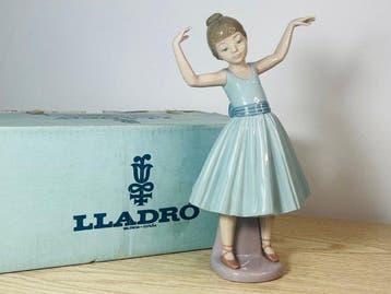 Lladró - Francisco Català - sculptuur, Ballet First Step -