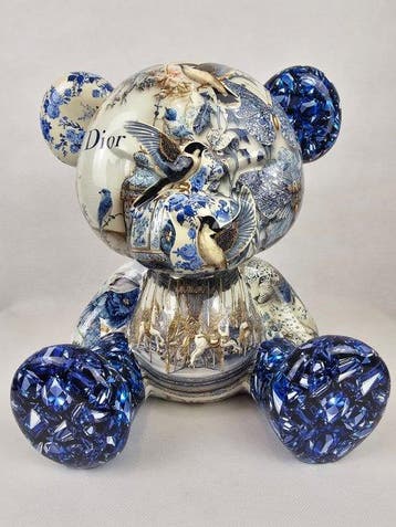 ArtBrut by Ann - Royal Sapphire Carousel