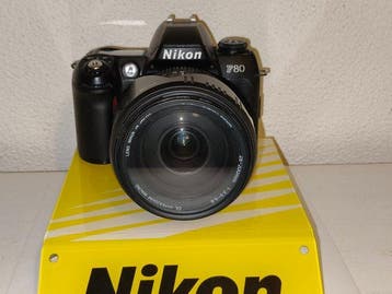 Nikon F80QD + Sigma 28-200 Single lens reflex camera (SLR), Nieuw