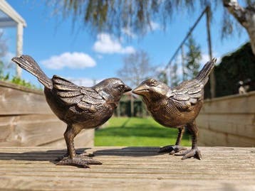 Beeldje - A pair of birds - Brons