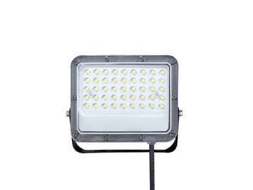 Veiling - 20x 30W 3000K LED Breedstralers met Lens Waterdich, Nieuw