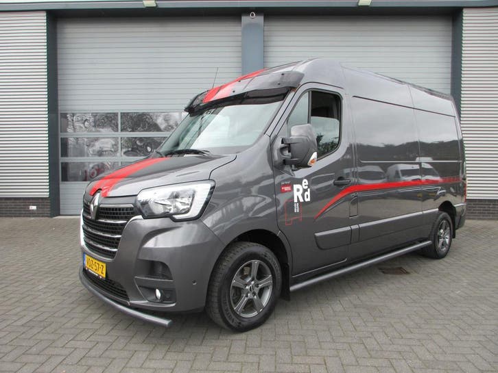 Renault Master T35 2.3 dCi 180 L2H2 airco pdc trekhaak 3 zit, Auto's, Bestelauto's, Lease, Handgeschakeld, Overige kleuren, Financial lease