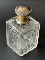 Baccarat - Émile PUIFORCAT - Parfumfles - Gegraveerd kristal