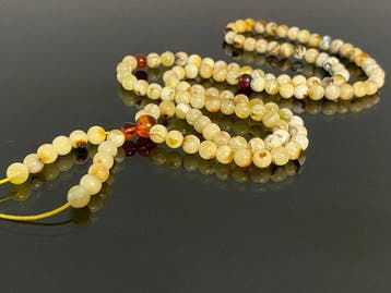 Royal Amber • Geel melkachtig en marmerachtig Baltisch amber