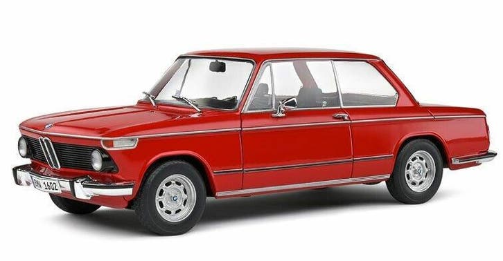 BMW 1602 71 Rood 1:18 Model B9983, Hobby en Vrije tijd, Modelauto's | 1:18, Auto, Nieuw, Solido
