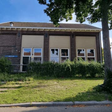 Bedrijfsruimte in Almelo gevonden voor €425,- pm