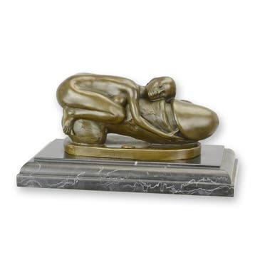 A BRONZE SCULPTURE OF A WOMAN EMBRACING A PHALLUS, Verzenden, Nieuw
