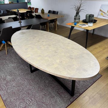 bert plantagie Eettafel Eris Ovaal - Ongebruikt, 50 tot 100 cm, Eikenhout, Ophalen of Verzenden, Zo goed als nieuw