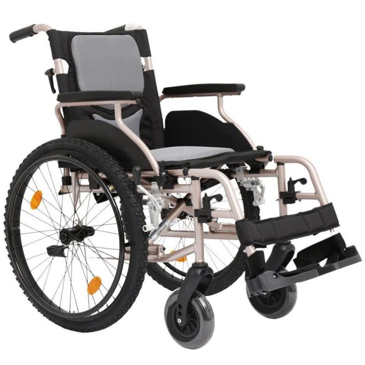 MultiMotion M10 lichtgewicht rolstoel – 45 cm zitbreedte – C, Diversen, Rolstoelen, Nieuw, Ophalen of Verzenden