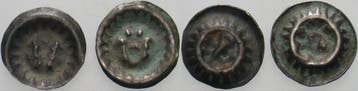 Lot von 2 Brakteaten um 1400 Luebeck-stadt, Verzenden