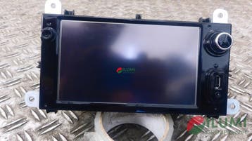 Radio CD Navigatie Renault Clio IV Captur 281158826R, Verzenden, Gebruikt, Renault