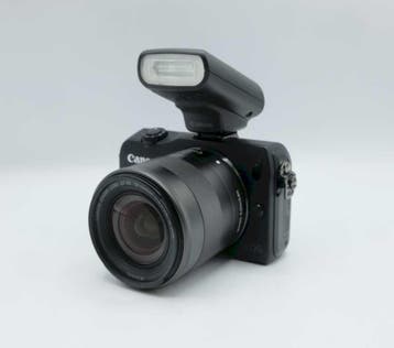 Canon EOS M + 18-55mm OCCASION (892), Ophalen of Verzenden, Zo goed als nieuw