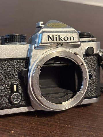 Nikon FE Analoge camera, Nieuw