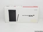 Nintendo DSi - Console - Black - Boxed, Spelcomputers en Games, Spelcomputers | Nintendo DS, Verzenden, Gebruikt