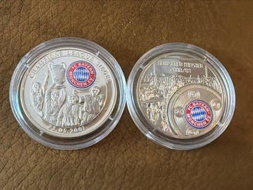Duitsland. Bayern München, 2 x Medals (Zonder minimumprijs)