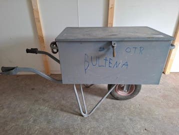 Gereedschapskruiwagen op luchtband Matador, Nieuw