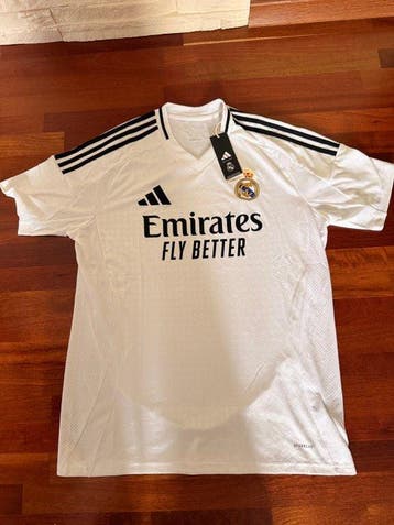 Real Madrid - Spaanse voetbal competitie - 2025 -, Nieuw