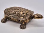 Kist - Antieke schildpad – schatkist / asbak – massief