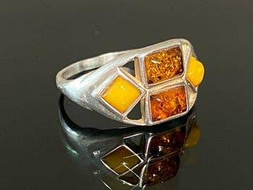 Oude vintage geometrische 4-stenen Baltisch amber