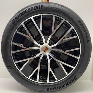 Porsche Macan (H2) 21 Design zwart/alu met zomerbanden NE0, Ophalen, Gebruikt, 295 mm, Banden en Velgen