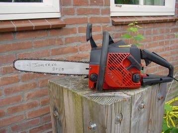Te koop kettingzaag motorzaag Jonsered 2050, 150 euro, Doe-het-zelf en Verbouw, Ophalen of Verzenden, Gebruikt, Kettingzaag, Jonsered_husqvarna