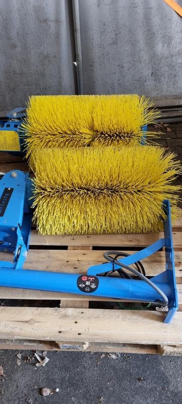 De Boer Koeborstel Elektrisch Swing - Ø500 mm, Ophalen, Zo goed als nieuw