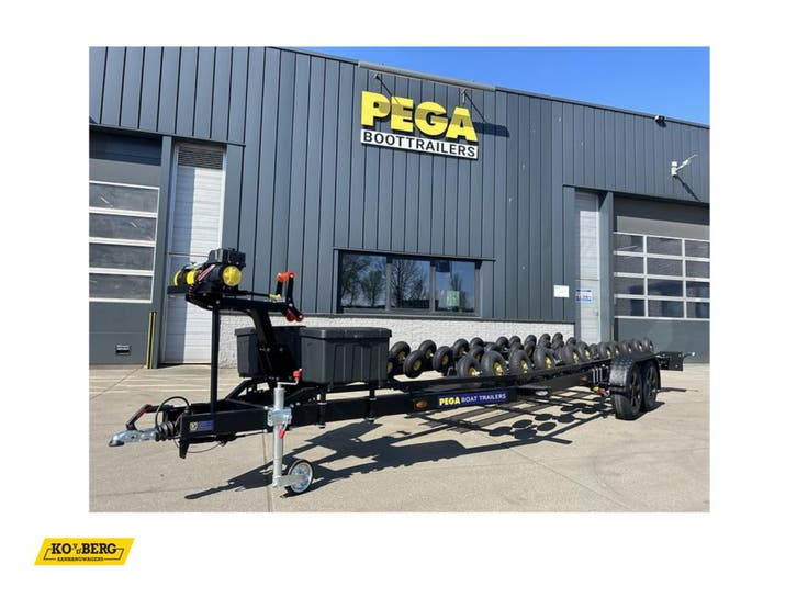 PEGA Boottrailer R-Liner 8,5m 3500 kg -, Watersport en Boten, Boottrailers, Ophalen of Verzenden
