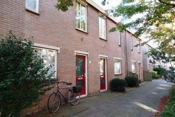 Te huur: Huis Stoelmatter in Alphen aan den Rijn, Alphen aan den Rijn, Zuid-Holland