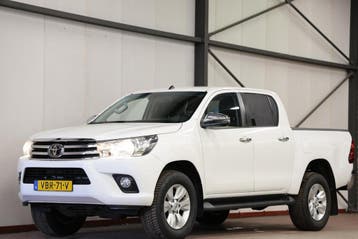 Toyota Hilux 2.4 D-4D AUTOMAAT 4WD 4x4 Double Cab, Automaat, Dealer onderhouden, Stof, Gebruikt