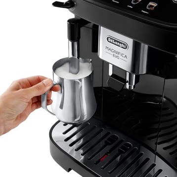 DeLonghi Magnifica Evo - volautomatische espressomachine -, Ophalen of Verzenden, Zo goed als nieuw