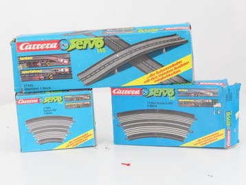 Carrera Servo 140 77502, 77501 en 77545 Viaduct en 2x boc..., Ophalen of Verzenden, Gebruikt