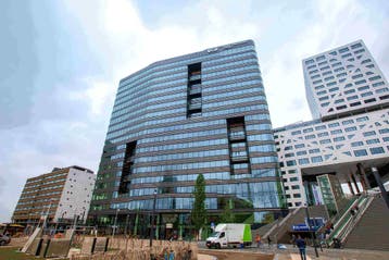 Werkplekken te huur Utrecht Stadsplateau 7, Zakelijke goederen, Bedrijfs Onroerend goed, Huur