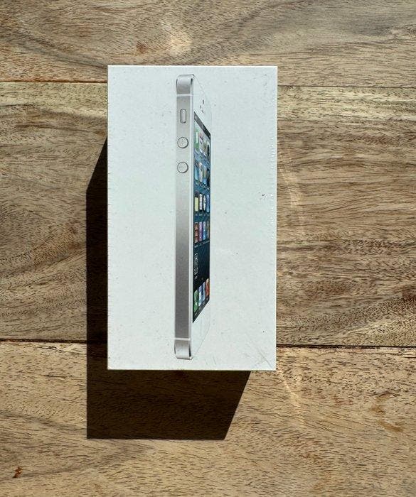 Apple iPhone Vintage Collection - iPhone 5 / 5s / 5c Era, Spelcomputers en Games, Spelcomputers | Overige Accessoires